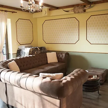 Western-city Guest house 3*