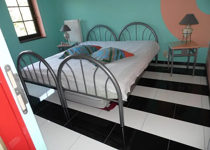 Western-city Шофонтен